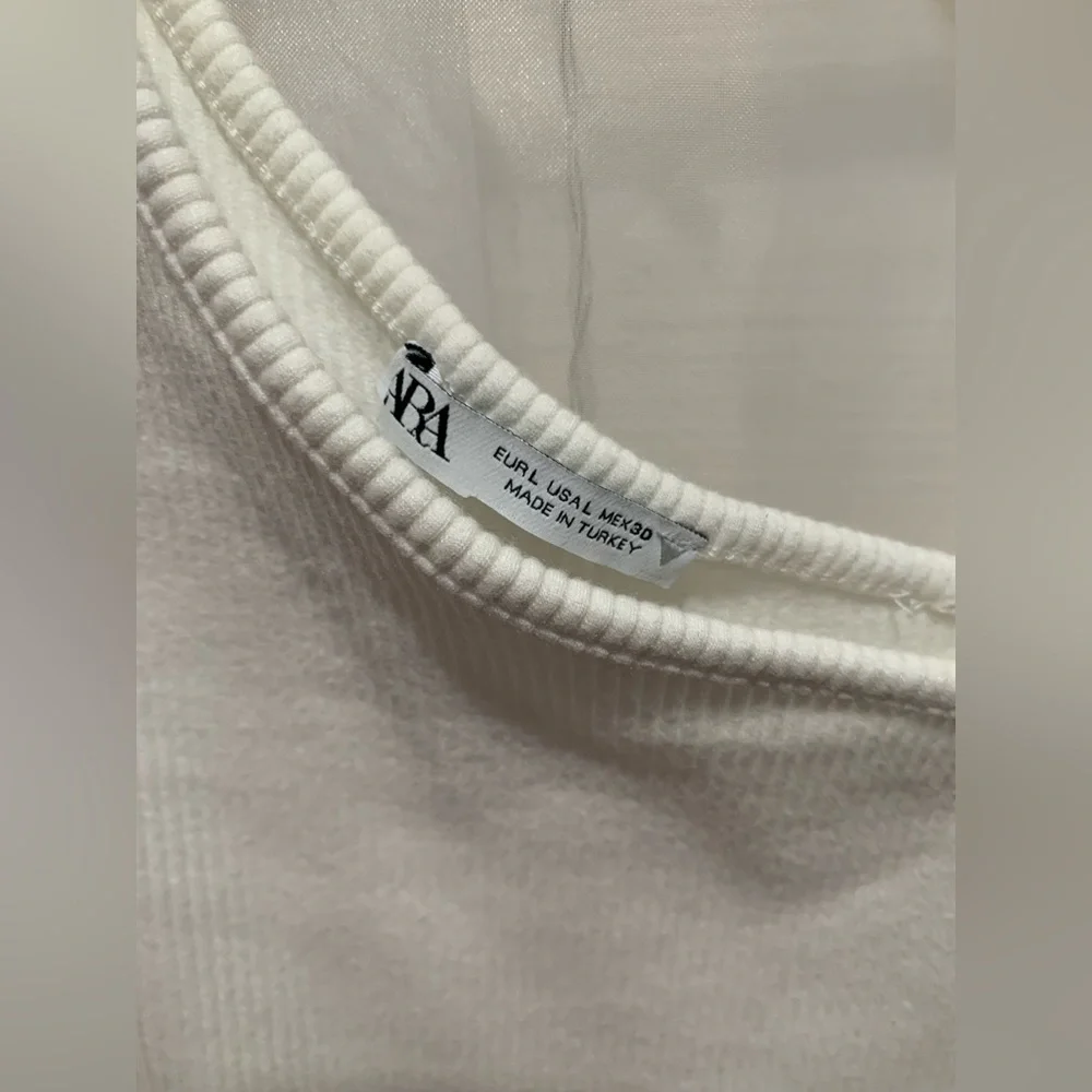 Zara White Ribbed Tank - Picture 3 of 3